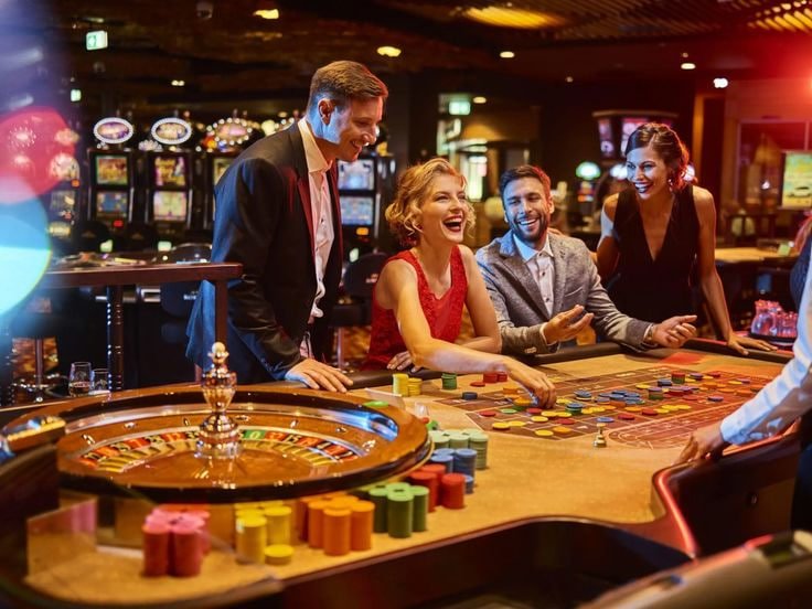 rans33 platform dashboard showing live dealer tables and mobile app interface